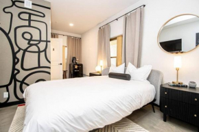 Walk to Bathhouses, Historic DTWN Hot Springs, Room # 300